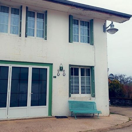 Maison Confortable Avec Vue Sur La Montagne A Charix Ngoại thất bức ảnh